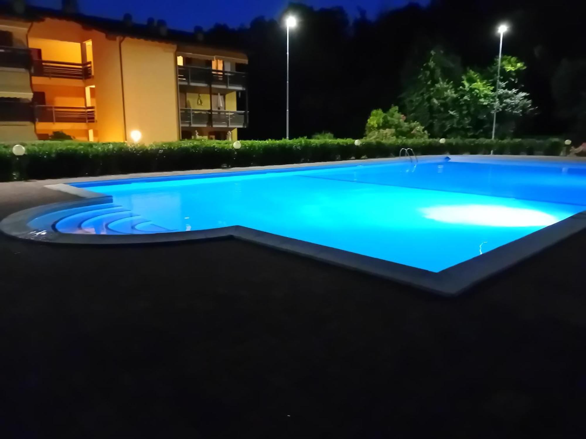 Casa Adela Lägenhet Desenzano del Garda Exteriör bild